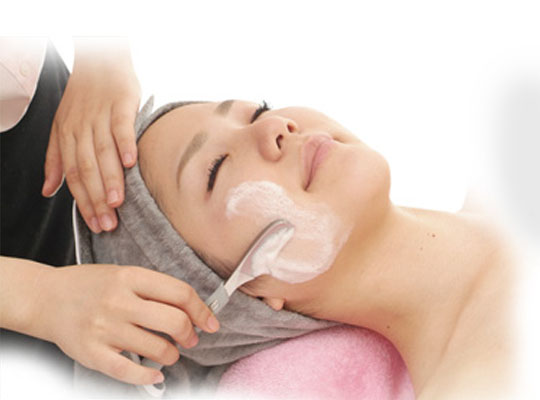 女性のお顔剃り